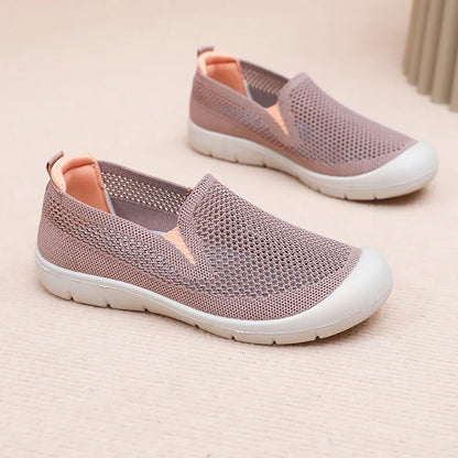 Women's casual shoes are lightweight, non slip, breathable, loafers for commuting and travel