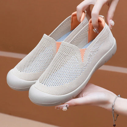 Women's casual shoes are lightweight, non slip, breathable, loafers for commuting and travel
